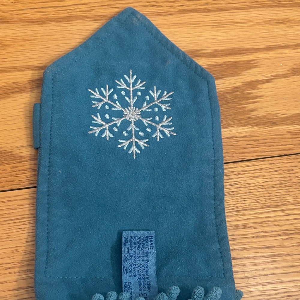 Teal Chenille Microfiber hand towel with  Snowflake Accent - Picture 4 of 6
